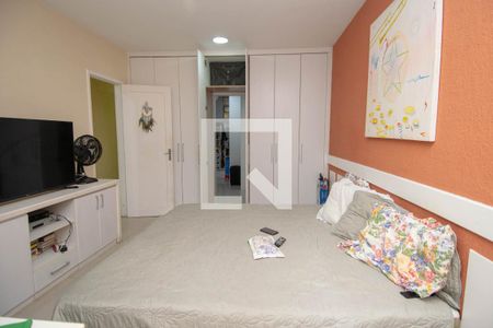 Apartamento à venda com 200m², 3 quartos e sem vagaQuarto