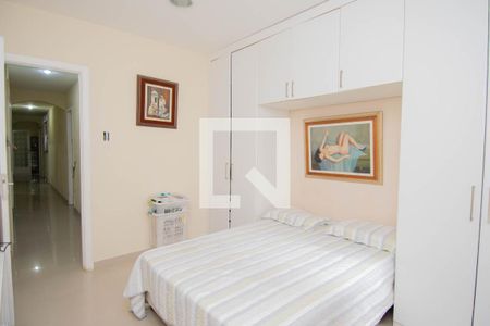 Apartamento à venda com 200m², 3 quartos e sem vagaQuarto 3