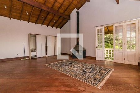 Casa à venda com 849m², 6 quartos e 8 vagasSuíte 6