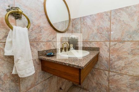 Casa à venda com 849m², 6 quartos e 8 vagasLavabo