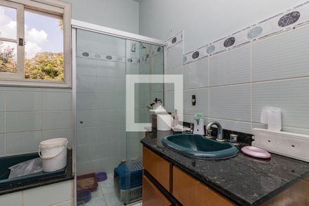 Casa à venda com 849m², 6 quartos e 8 vagasBanheiro da Suíte2