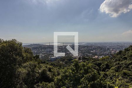 Casa à venda com 849m², 6 quartos e 8 vagasVista