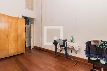 Casa à venda com 849m², 6 quartos e 8 vagasSuíte 2