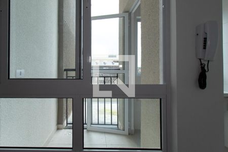 Vista da Sala de apartamento para alugar com 2 quartos, 41m² em Capão Raso, Curitiba
