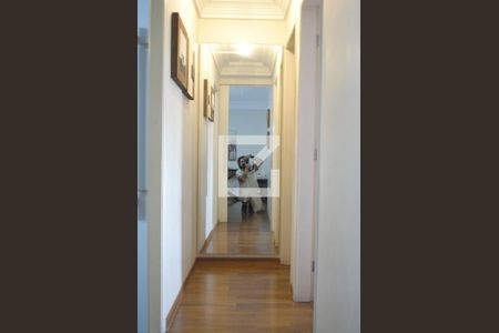 Apartamento à venda com 73m², 2 quartos e 1 vagaCorredor