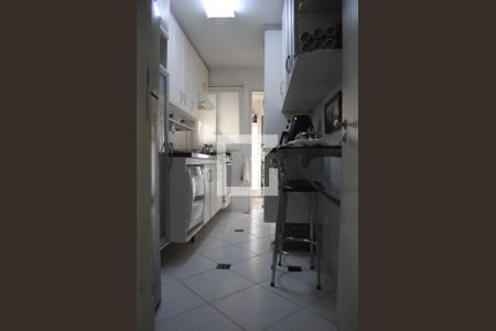 Apartamento à venda com 73m², 2 quartos e 1 vagaCozinha