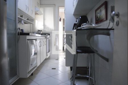 Apartamento à venda com 73m², 2 quartos e 1 vagaCozinha