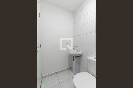 Apartamento para alugar com 42m², 2 quartos e 1 vaga Apartamento para alugar com 42m², 2 quartos e 1 vagaBanheiro