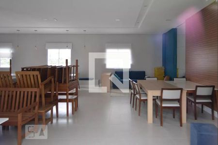 Apartamento para alugar com 42m², 2 quartos e 1 vaga Apartamento para alugar com 42m², 2 quartos e 1 vagaÁrea comum - Salão de festas