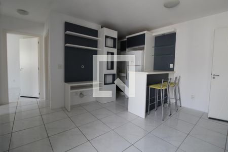 Sala de apartamento à venda com 2 quartos, 58m² em Igara, Canoas
