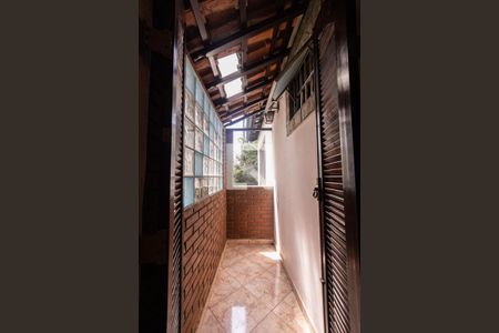 Casa de condomínio à venda com 1002212480m², 3 quartos e 1 vaga Casa de condomínio à venda com 1002212480m², 3 quartos e 1 vagaVista Quarto 2