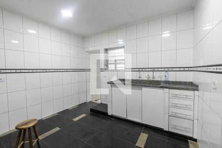 Casa de condomínio à venda com 1002212480m², 3 quartos e 1 vaga Casa de condomínio à venda com 1002212480m², 3 quartos e 1 vagaCozinha