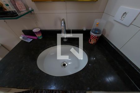 Casa à venda com 175m², 3 quartos e 1 vagaBanheiro 