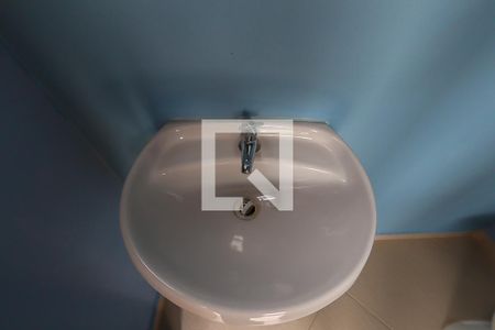 Casa à venda com 175m², 3 quartos e 1 vagaBanheiro 2