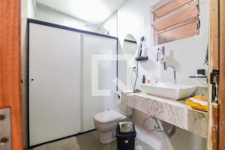 Detalhe do Banheiro da Suite de casa para alugar com 2 quartos, 95m² em Vila Lageado, São Paulo