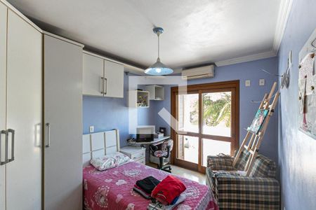 Casa à venda com 336m², 4 quartos e 2 vagas Casa à venda com 336m², 4 quartos e 2 vagasQuarto 1