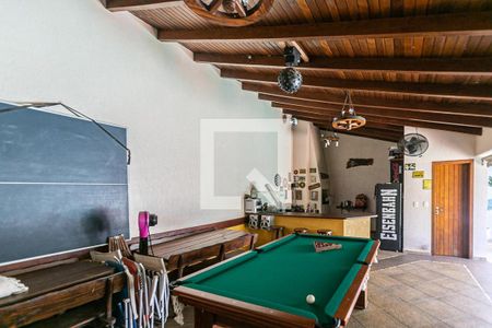 Casa à venda com 336m², 4 quartos e 2 vagas Casa à venda com 336m², 4 quartos e 2 vagasSalão de Festas