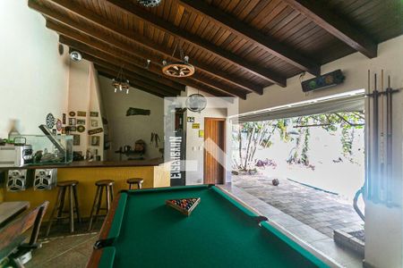 Casa à venda com 336m², 4 quartos e 2 vagas Casa à venda com 336m², 4 quartos e 2 vagasSalão de Festas