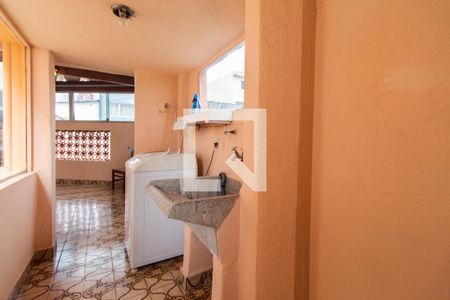Casa à venda com 70m², 2 quartos e 1 vaga Casa à venda com 70m², 2 quartos e 1 vagaÁrea de serviço