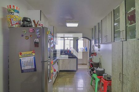 Apartamento à venda com 144m², 4 quartos e 2 vagasCozinha