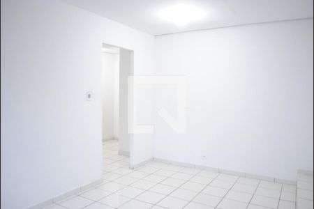 Quarto de kitnet/studio para alugar com 1 quarto, 53m² em Vila Santa Clara, São Paulo