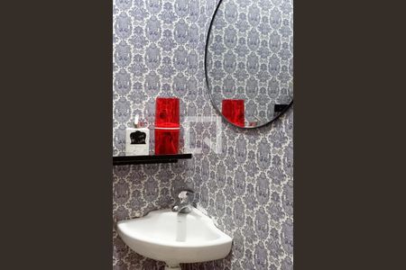 Casa à venda com 120m², 4 quartos e 2 vagasLavabo