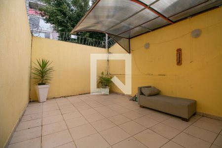 Casa à venda com 370m², 5 quartos e 2 vagasQuintal