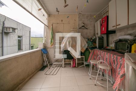 Casa à venda com 370m², 5 quartos e 2 vagasÁrea de Serviço