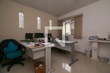 Casa à venda com 370m², 5 quartos e 2 vagasQuarto 3