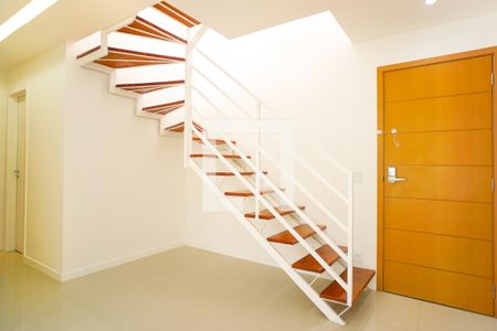 Sala de apartamento para alugar com 3 quartos, 180m² em Recreio dos Bandeirantes, Rio de Janeiro