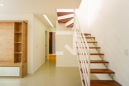 Sala de apartamento para alugar com 3 quartos, 180m² em Recreio dos Bandeirantes, Rio de Janeiro