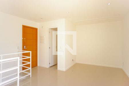 Apartamento para alugar com 180m², 3 quartos e 2 vagas Apartamento para alugar com 180m², 3 quartos e 2 vagasHall da Escada