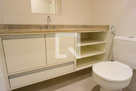 Apartamento para alugar com 180m², 3 quartos e 2 vagas Apartamento para alugar com 180m², 3 quartos e 2 vagasBanheiro Social
