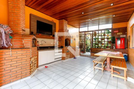 Casa à venda com 380m², 3 quartos e 3 vagasChurrasqueira