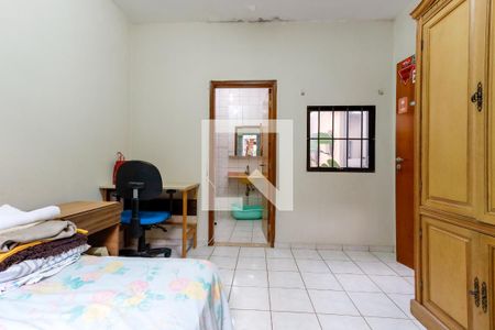 Suíte 1 de casa à venda com 3 quartos, 380m² em Jardim das Rosas (zona Norte), São Paulo