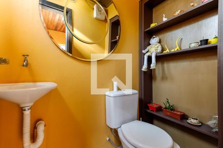 Casa à venda com 380m², 3 quartos e 3 vagasBanheiro da Churrasqueira