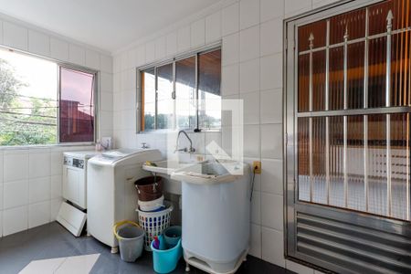 Casa à venda com 380m², 3 quartos e 3 vagasÁrea de Serviço