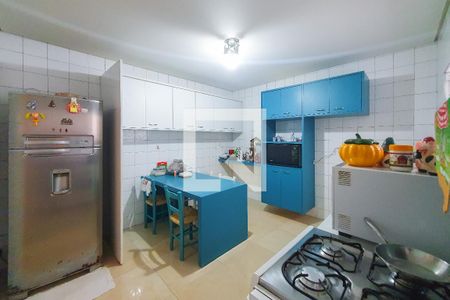 Casa à venda com 250m², 5 quartos e 3 vagasCozinha