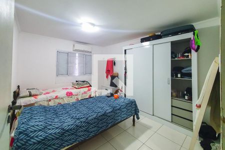 Casa à venda com 250m², 5 quartos e 3 vagasCasa 2 - quarto 3
