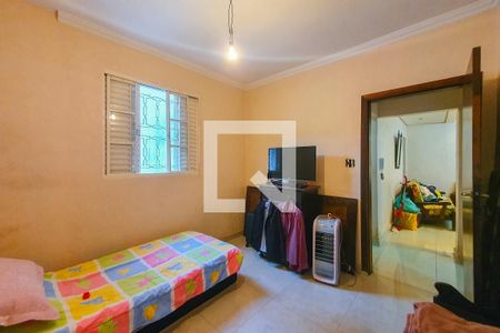 Casa à venda com 250m², 5 quartos e 3 vagasQuarto 2