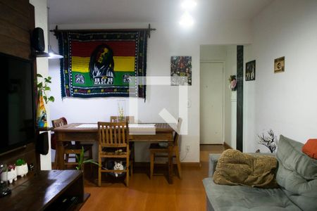Sala de apartamento para alugar com 2 quartos, 54m² em Vila Palmeiras, São Paulo