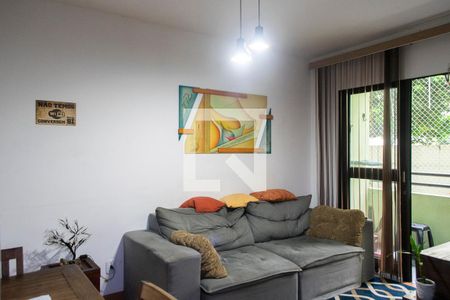 Sala de apartamento para alugar com 2 quartos, 54m² em Vila Palmeiras, São Paulo