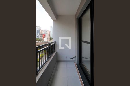 Varanda de kitnet/studio para alugar com 1 quarto, 21m² em Bela Vista, São Paulo