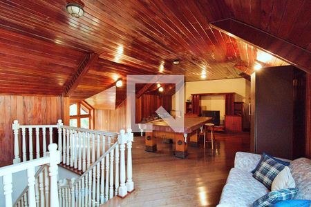 Casa de condomínio à venda com 700m², 4 quartos e 4 vagas Casa de condomínio à venda com 700m², 4 quartos e 4 vagasSala de Jogos