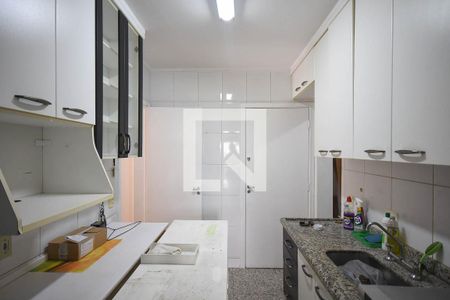 Apartamento à venda com 94m², 3 quartos e 2 vagasCozinha