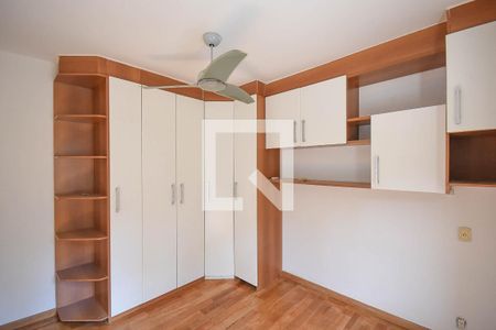 Apartamento à venda com 94m², 3 quartos e 2 vagasQuarto 2