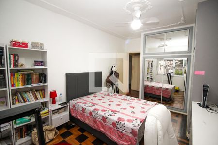 Suíte 1 de casa à venda com 2 quartos, 147m² em Cristal, Porto Alegre