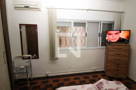 Casa à venda com 147m², 2 quartos e 4 vagas Casa à venda com 147m², 2 quartos e 4 vagasSuíte 2