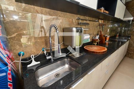Casa à venda com 252m², 2 quartos e 3 vagas Casa à venda com 252m², 2 quartos e 3 vagasÁrea comum