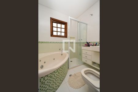 Casa à venda com 252m², 2 quartos e 3 vagas Casa à venda com 252m², 2 quartos e 3 vagasBanheiro da Suíte